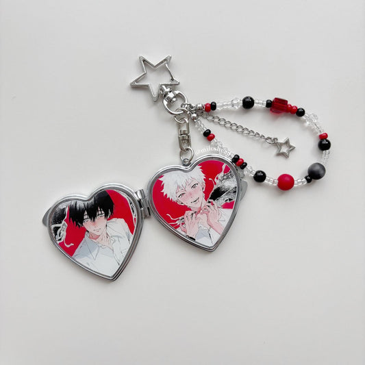Keychain Mirror 🖤